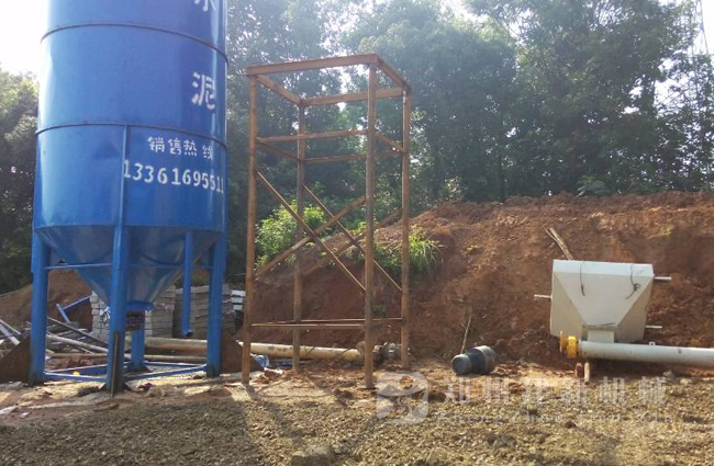 ����������300T�ȶ������վ�ֳ�����