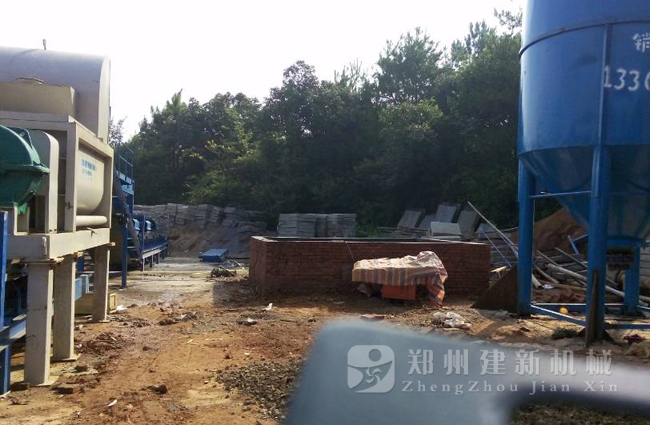 ����������300T�ȶ������վ�ֳ�����