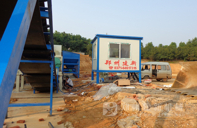 ���ϳ�ɳ500���ȶ������վ�ֳ�����