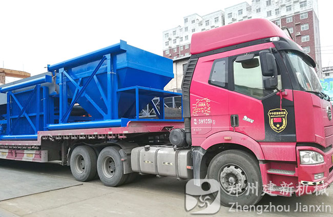 �Ĵ�����600�ȶ������վ�����ֳ�