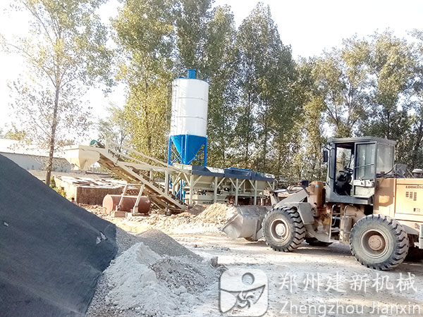 ɽ������300�ȶ������վ�����ֳ�