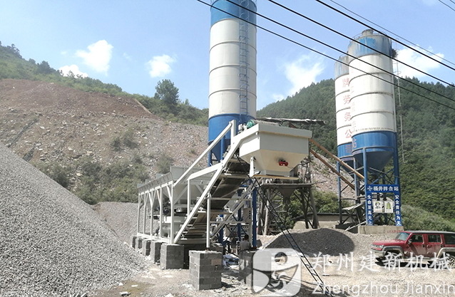 ����½�300�ȶ������վ��װ���Գɹ�