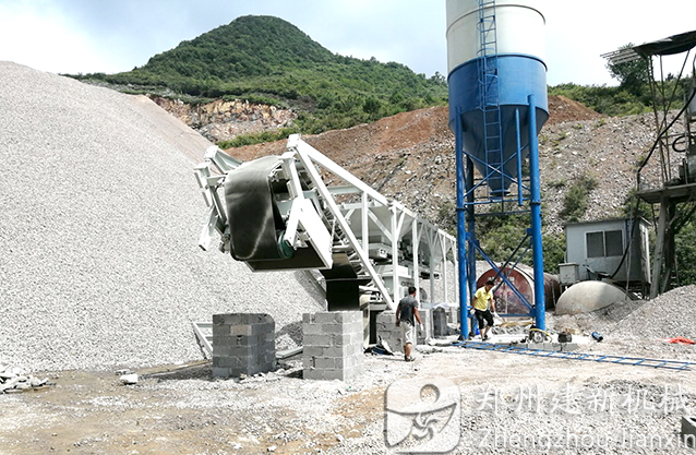 ����½�300�ȶ������վ��װ���Գɹ�